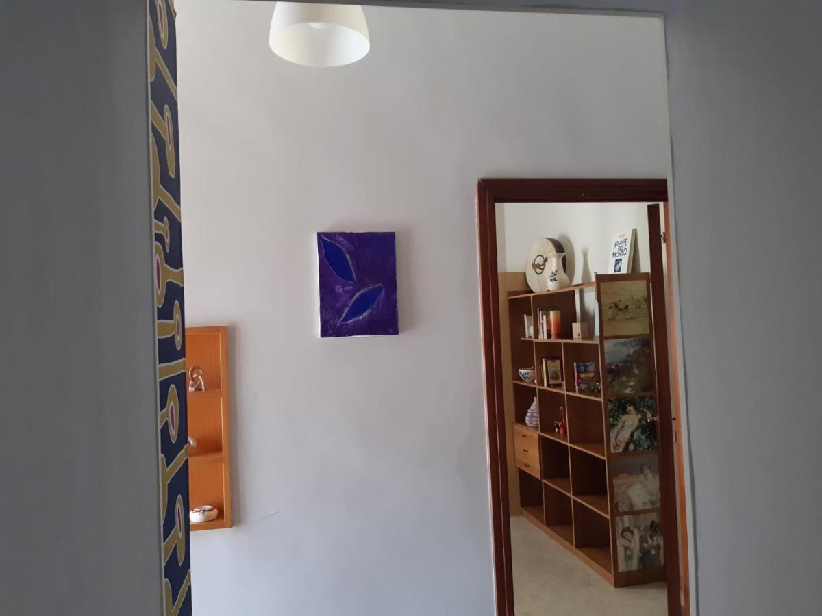 "Dint E Viche E Napule" Guest House Naples Luaran gambar