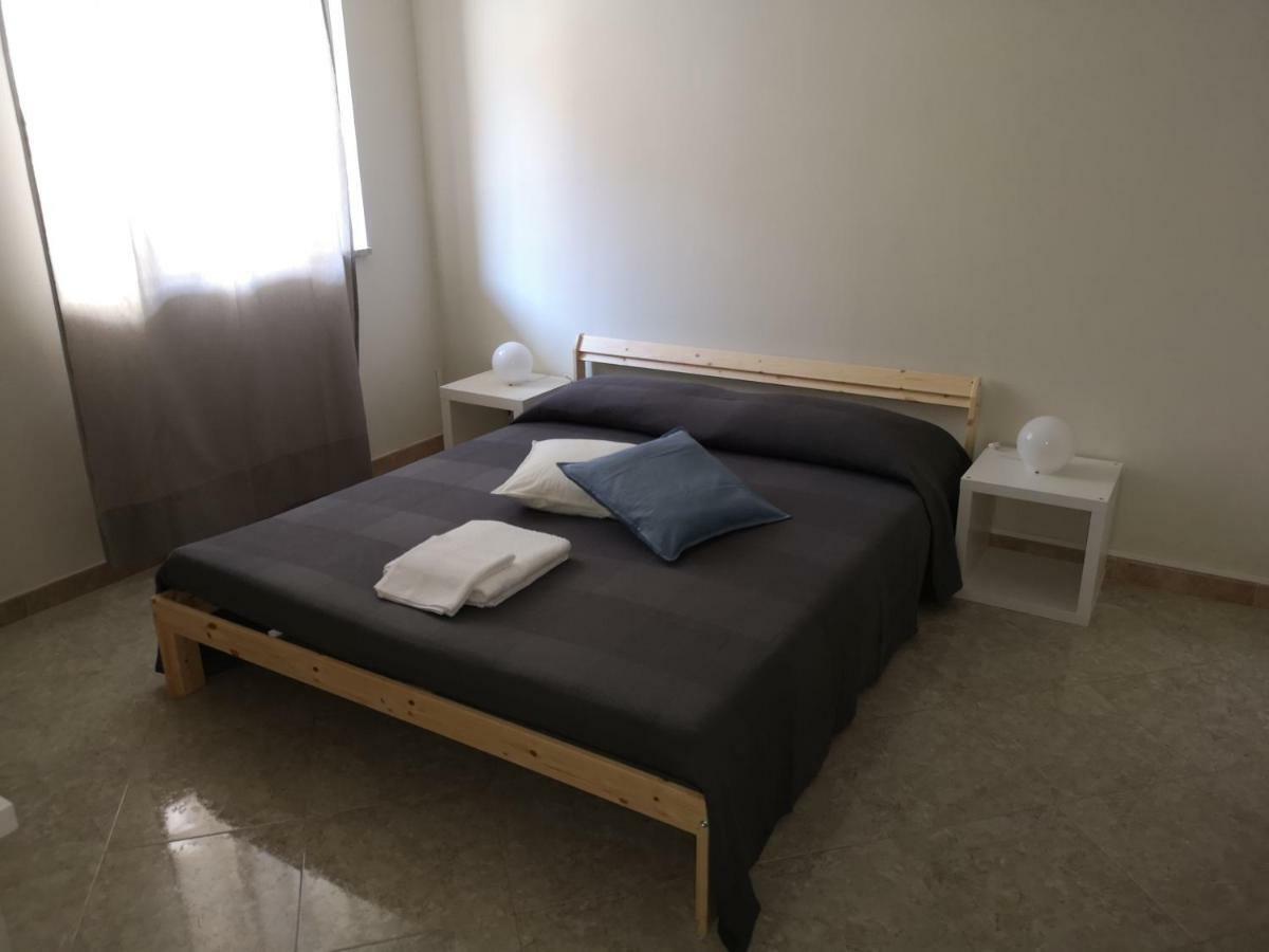 "Dint E Viche E Napule" Guest House Naples Luaran gambar